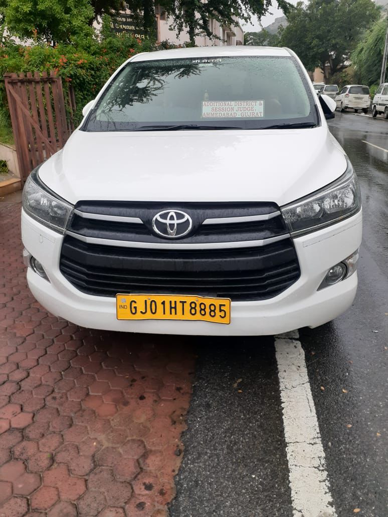 Innova Crysta